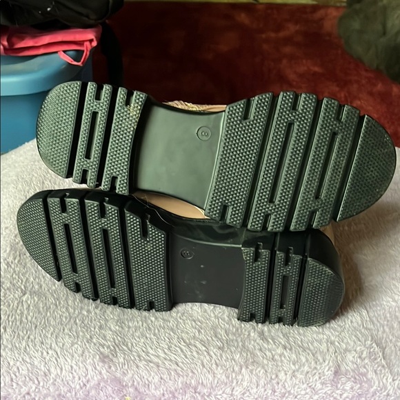 Limelight Combat Boots with Black Laces - Picture 8 of 10